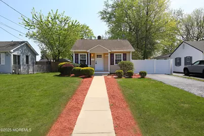 325 W Prospect Avenue, Keyport, NJ 07735 - Photo 1