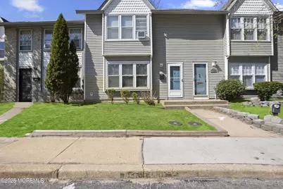 162 Tudor Court, Lakewood, NJ 08701 - Photo 1