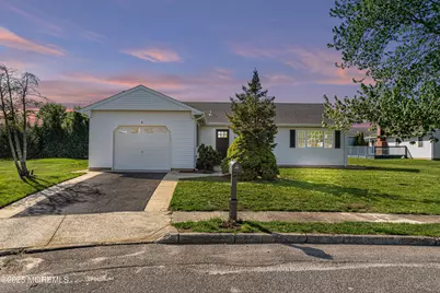 5 Gramercy Court, Toms River Township, NJ 08757 - Photo 1