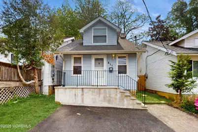 811 Shore Concourse, Keyport, NJ 07735 - Photo 1