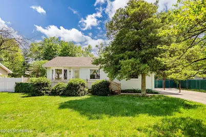 17 Chestnut Hill Drive, Toms River Township, NJ 08755 - Photo 1