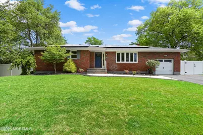 2011 Oakhurst Parkway, Oakhurst, NJ 07755 - Photo 1