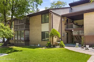 6 Pine Cluster Cir, Manalapan Township, NJ 07726 - Photo 1