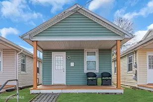 31 Drs James Parker Blvd, Red Bank, NJ 07701 - Photo 1