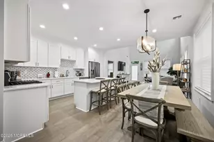 115 Hedgerow Ln, Manalapan Township, NJ 07726 - Photo 1