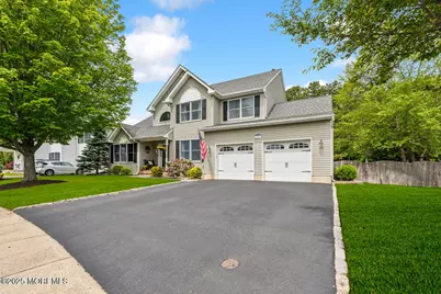 427 S Lake Court, Brick, NJ 08724 - Photo 1