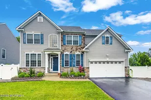 909 Amsterdam Ave, Toms River Township, NJ 08757 - Photo 1