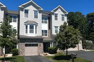 318 Hawthorne Ln, Barnegat, NJ 08005 - Photo 1