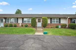 10 Nebraska Dr, Matawan, NJ 07747 - Photo 1