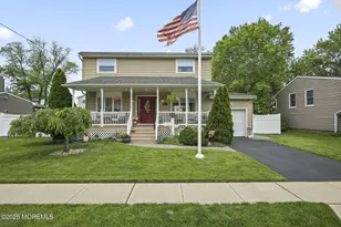 20 Dartmouth Dr, Hazlet Township, NJ 07730 - Photo 1