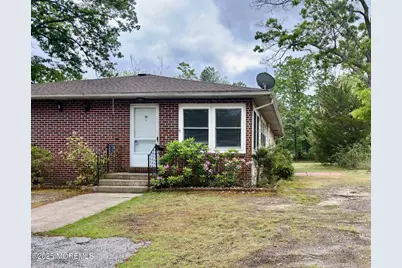 12 Sycamore Road #17, Manahawkin, NJ 08050 - Photo 1