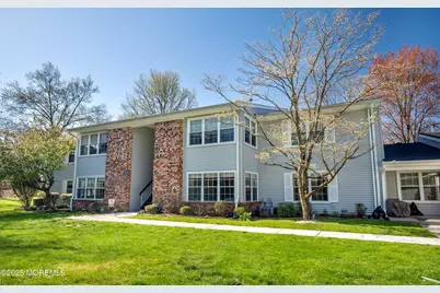 18 Snowburry Court, Red Bank, NJ 07701 - Photo 1