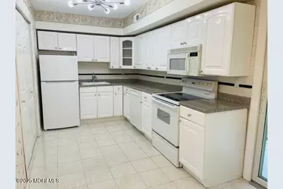 8 Indiana Court #1016, Matawan, NJ 07747 - Photo 1