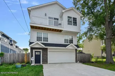 257 Port Monmouth Road, North Middletown, NJ 07748 - Photo 1