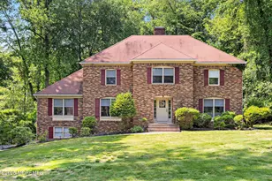 9 Seven Oaks Dr, Holmdel, NJ 07733 - Photo 1