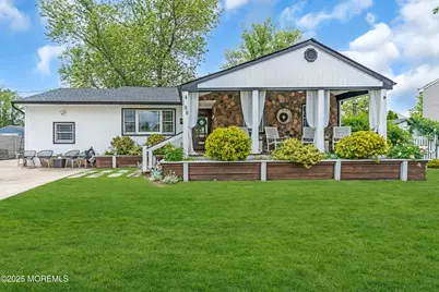 186 Lohsen Avenue, Belford, NJ 07718 - Photo 1