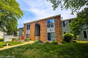 9-2 Seattle Ct, Freehold, NJ 07728 - Photo 1