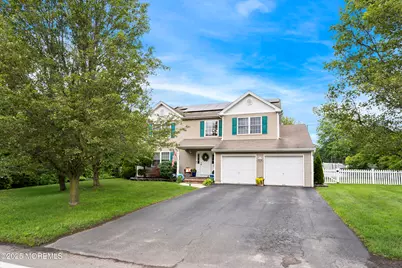 641 Commonwealth Boulevard, Toms River Township, NJ 08757 - Photo 1