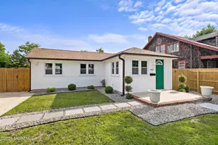 607 Warren Ave, Spring Lake, NJ 07762 - Photo 1