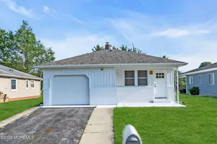 145 Bonaire Dr, Toms River Township, NJ 08757 - Photo 1