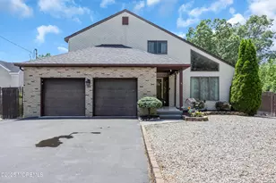 993 Sandy Cir, Manahawkin, NJ 08050 - Photo 1