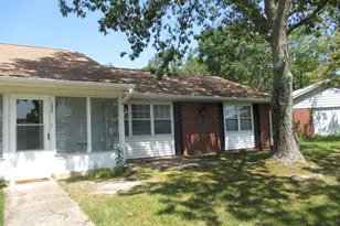 1236D Hamilton Ct, Lakewood, NJ 08701 - Photo 1