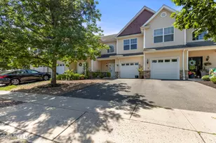 100 Pine St, Lakehurst, NJ 08733 - Photo 1