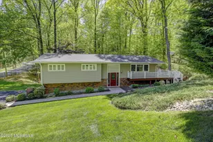 23 Mt Dr, Holmdel, NJ 07733 - Photo 1