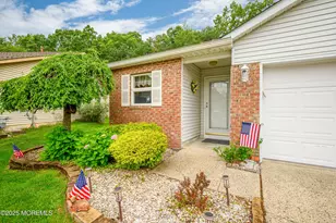 1912 Quimby Ct, Toms River Township, NJ 08755 - Photo 2