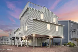 4 W Shrewsbury Dr, Little Egg Harbor, NJ 08087 - Photo 1