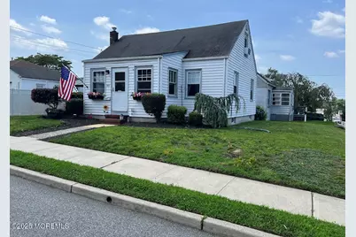 420 Woodland Avenue, Sayreville, NJ 08879 - Photo 1