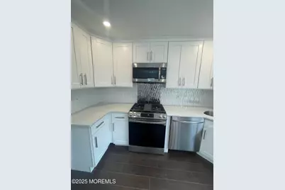 17 Lone Star Lane, Manalapan Township, NJ 07726 - Photo 1