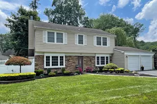 162 Ivy Hill Dr, Aberdeen Township, NJ 07747 - Photo 1