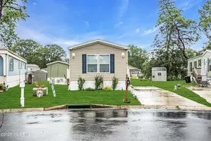 6 Rabbit Ct, Whiting, NJ 08759 - Photo 1