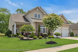 25 Merion Ln, Jackson, NJ 08527 - Photo 1