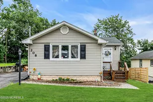 208 Hilltop Blvd, Laurence Harbor, NJ 07735 - Photo 1