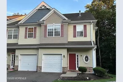 72 Oxford Court, Manalapan Township, NJ 07726 - Photo 1