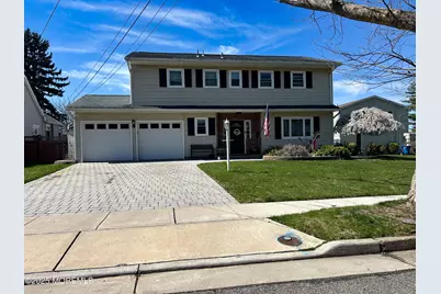 30 Briscoe Terrace, Hazlet Township, NJ 07730 - Photo 1