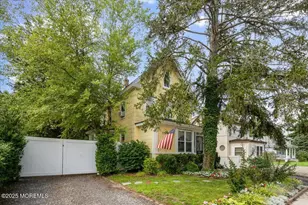 216 Center St, Tuckerton, NJ 08087 - Photo 1
