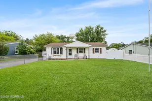 398 Chamberlain St, Toms River Township, NJ 08757 - Photo 1