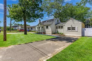 30 Stuyvesant Rd, Brick, NJ 08723 - Photo 1