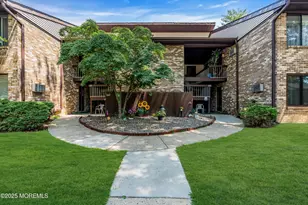 177 Amberly Dr, Manalapan Township, NJ 07726 - Photo 1