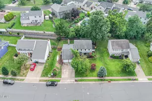 29 Wintergreen Ave E, Edison, NJ 08820 - Photo 1