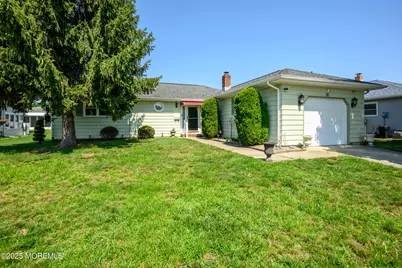 16 Pavilion Street, Toms River Township, NJ 08757 - Photo 1