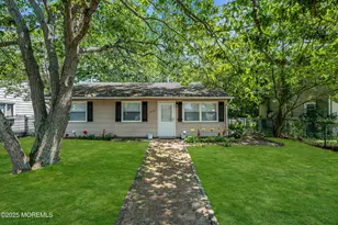 539 Holly Village Ln, Toms River Township, NJ 08753 - Photo 1