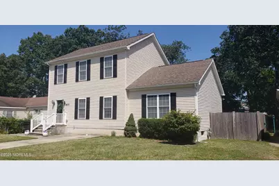 607 Maple Street, Lakehurst, NJ 08733 - Photo 1