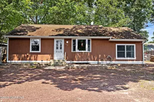 1116 Fathom Ave, Manahawkin, NJ 08050 - Photo 1