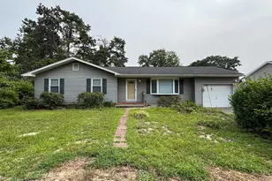 1016 Eighth Ave, Manchester Township, NJ 08759 - Photo 1