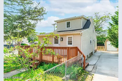 137 Seabreeze Way, Keansburg, NJ 07734 - Photo 1