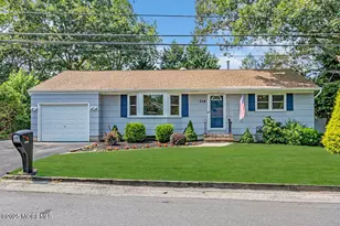 316 Seaman Ave, Beachwood, NJ 08722 - Photo 1